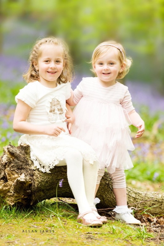 HAppy-Girls-family-portrait-bluebells-neath-port-talbot-photographer (1)